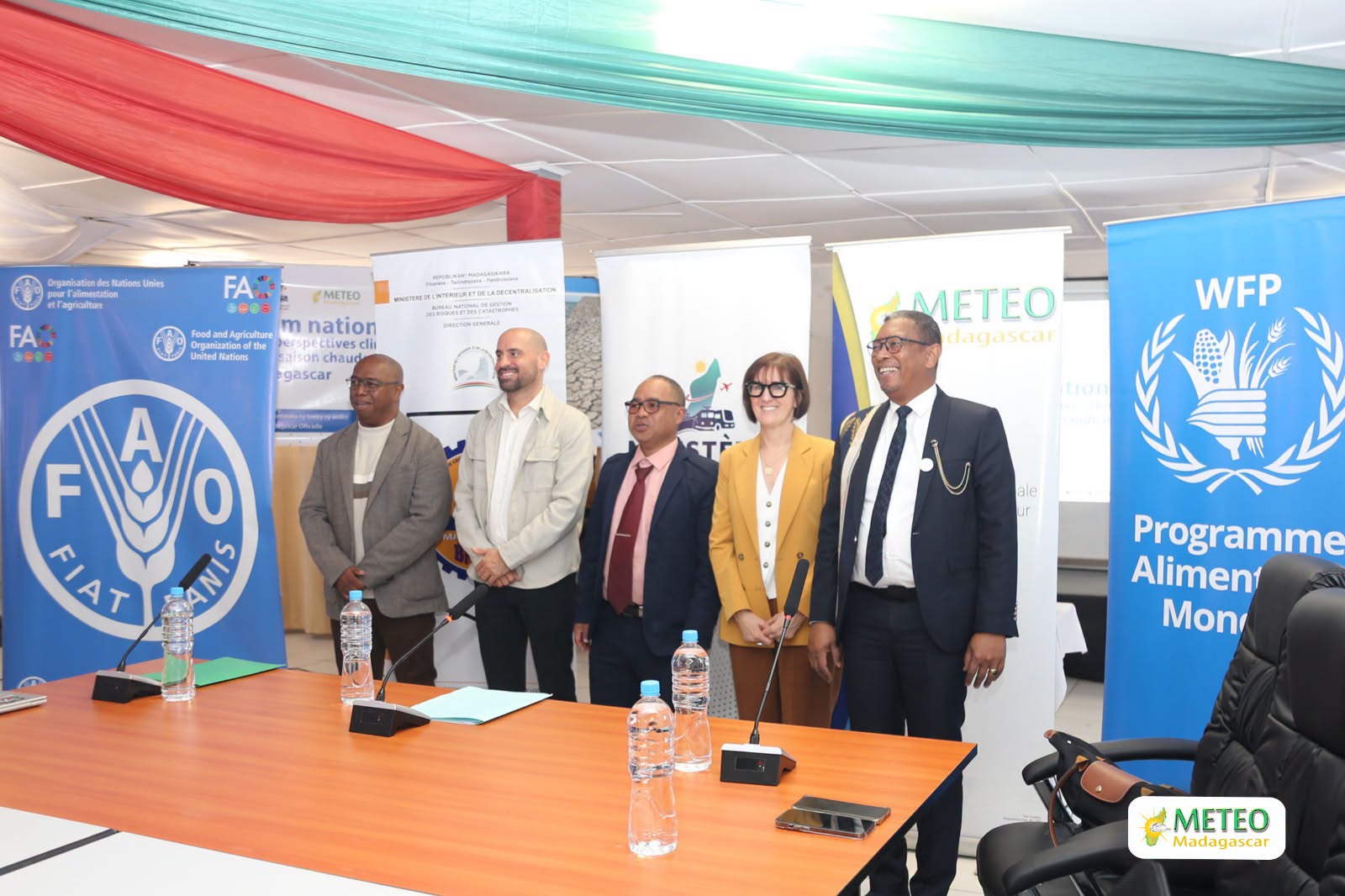 Saison chaude et humide 2026-2027 : Météo Madagascar mobilise les acteurs nationaux pour renforcer la préparation à la prochaine saison Saison chaude et humide 2026-2027 : Météo Madagascar mobilise les acteurs nationaux pour renforcer la préparation à la prochaine saison