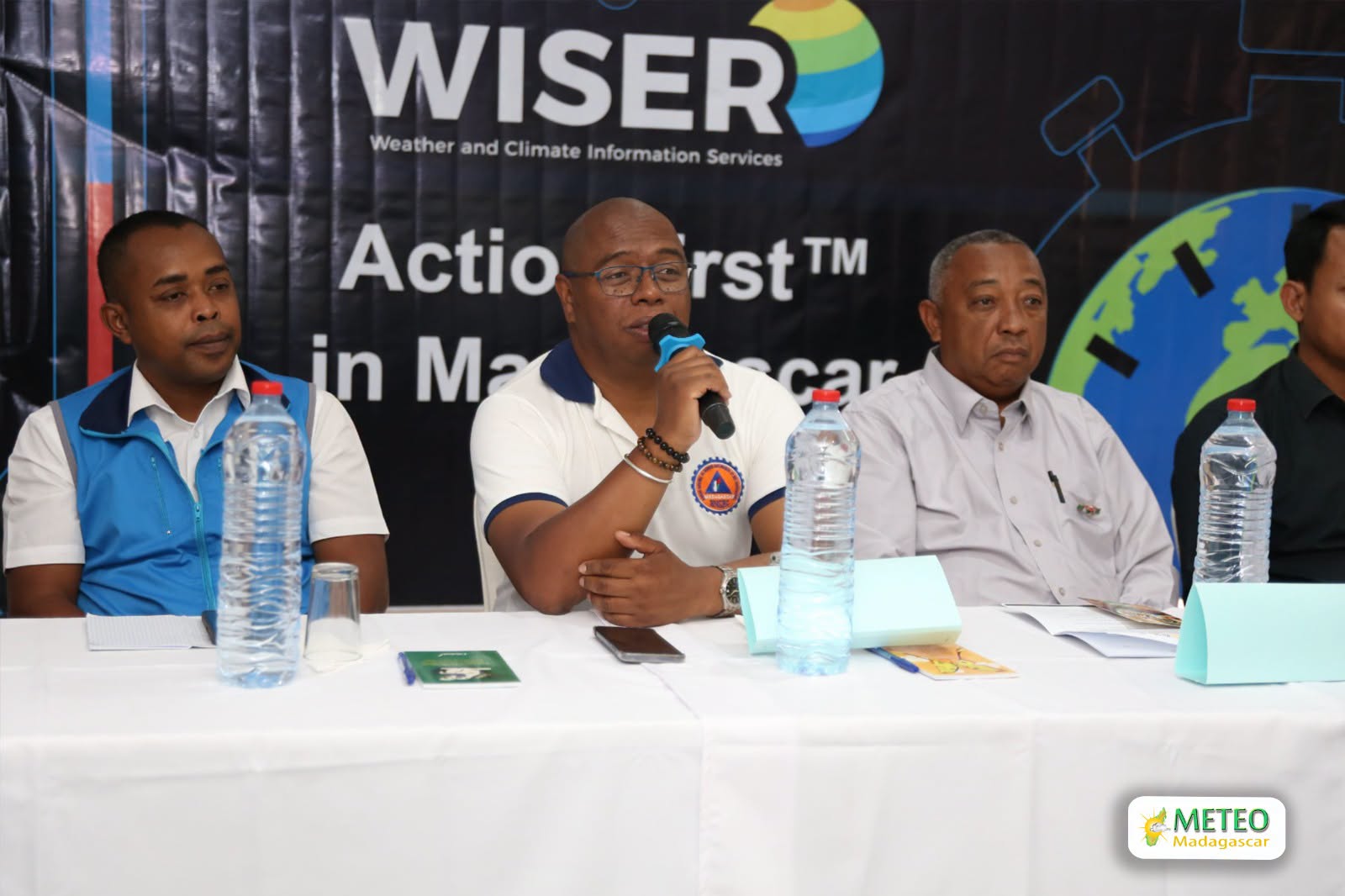 Mahajanga : la modernisation du système d’alerte précoce se poursuit pour mieux anticiper les impacts des phénomènes météorologiques extrêmes | 08–09 Octobre 2026 Mahajanga : la modernisation du système d’alerte précoce se poursuit pour mieux anticiper les impacts des phénomènes météorologiques extrêmes | 08–09 Octobre 2026