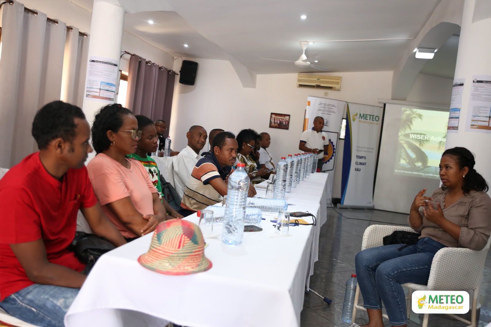 Mahajanga : la modernisation du système d’alerte précoce se poursuit pour mieux anticiper les impacts des phénomènes météorologiques extrêmes | 08–09 Octobre 2026 Mahajanga : la modernisation du système d’alerte précoce se poursuit pour mieux anticiper les impacts des phénomènes météorologiques extrêmes | 08–09 Octobre 2026