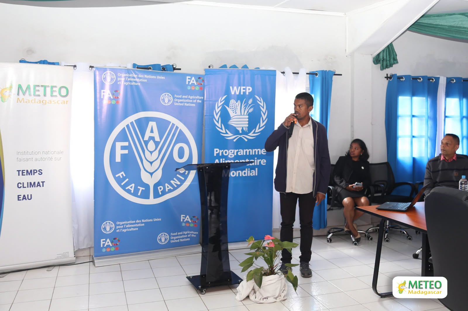 Saison chaude et humide 2026-2027 : Météo Madagascar mobilise les acteurs nationaux pour renforcer la préparation à la prochaine saison Saison chaude et humide 2026-2027 : Météo Madagascar mobilise les acteurs nationaux pour renforcer la préparation à la prochaine saison