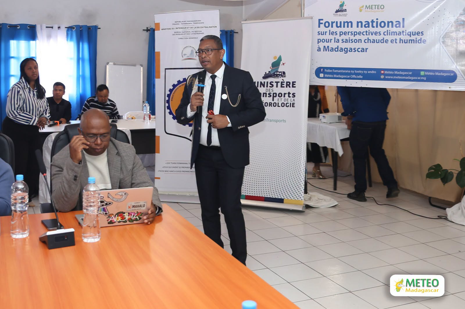 Saison chaude et humide 2026-2027 : Météo Madagascar mobilise les acteurs nationaux pour renforcer la préparation à la prochaine saison Saison chaude et humide 2026-2027 : Météo Madagascar mobilise les acteurs nationaux pour renforcer la préparation à la prochaine saison