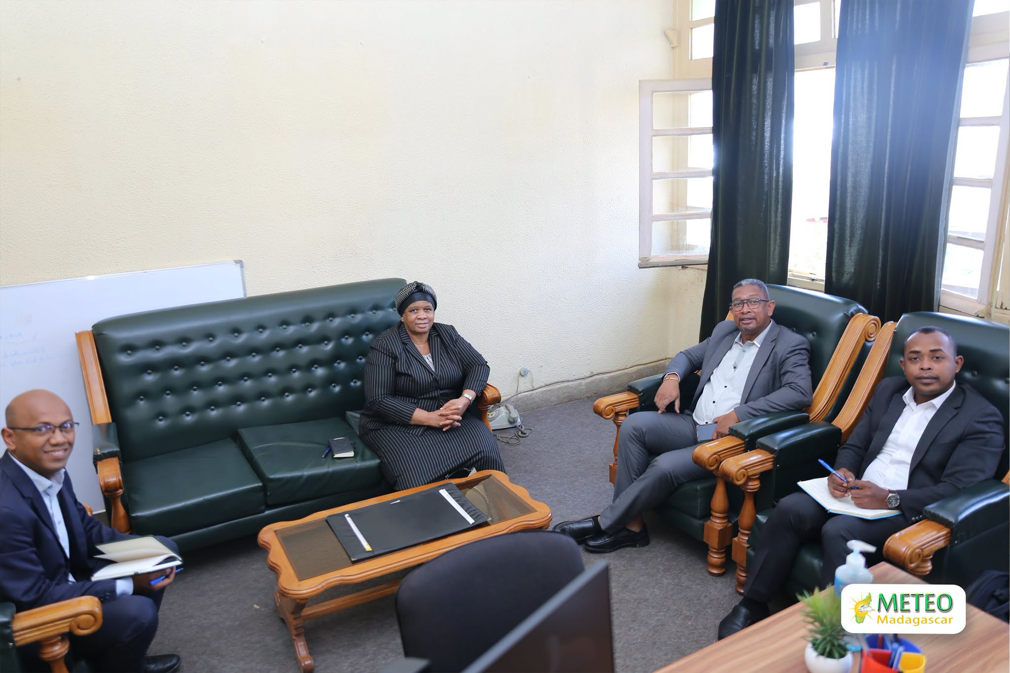 OMM et Madagascar : visite de la Directrice Régionale de l’Afrique au sein de l’Organisation Météorologique Mondiale| 29 Octobre 2026 OMM et Madagascar : visite de la Directrice Régionale de l’Afrique au sein de l’Organisation Météorologique Mondiale| 29 Octobre 2026