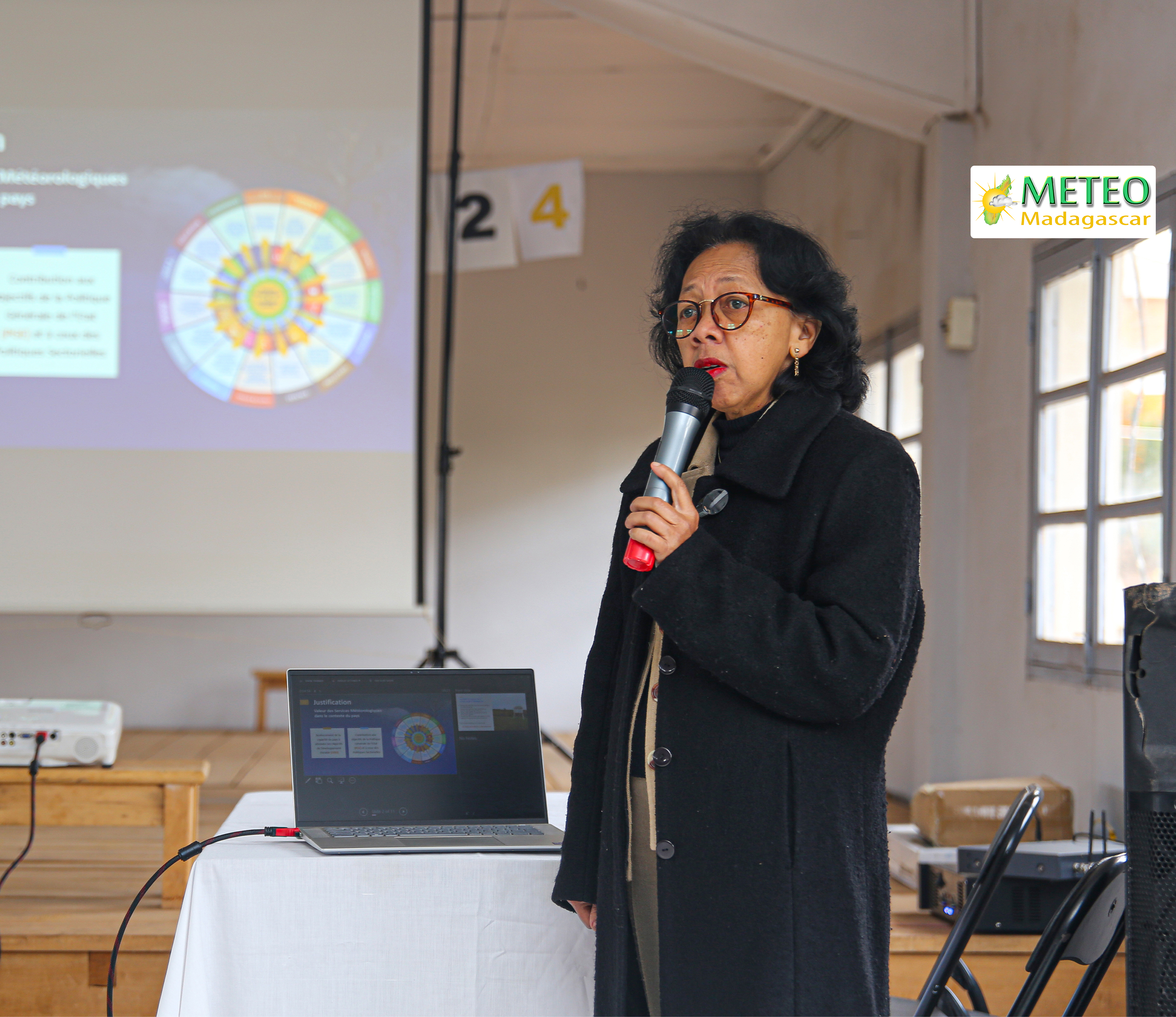 SENSIBILISATION SUR LES DEVOIRS ET OBLIGATIONS DES AGENTS DE L'ETAT | 22 MAI 2024 SENSIBILISATION SUR LES DEVOIRS ET OBLIGATIONS DES AGENTS DE L'ETAT | 22 MAI 2024