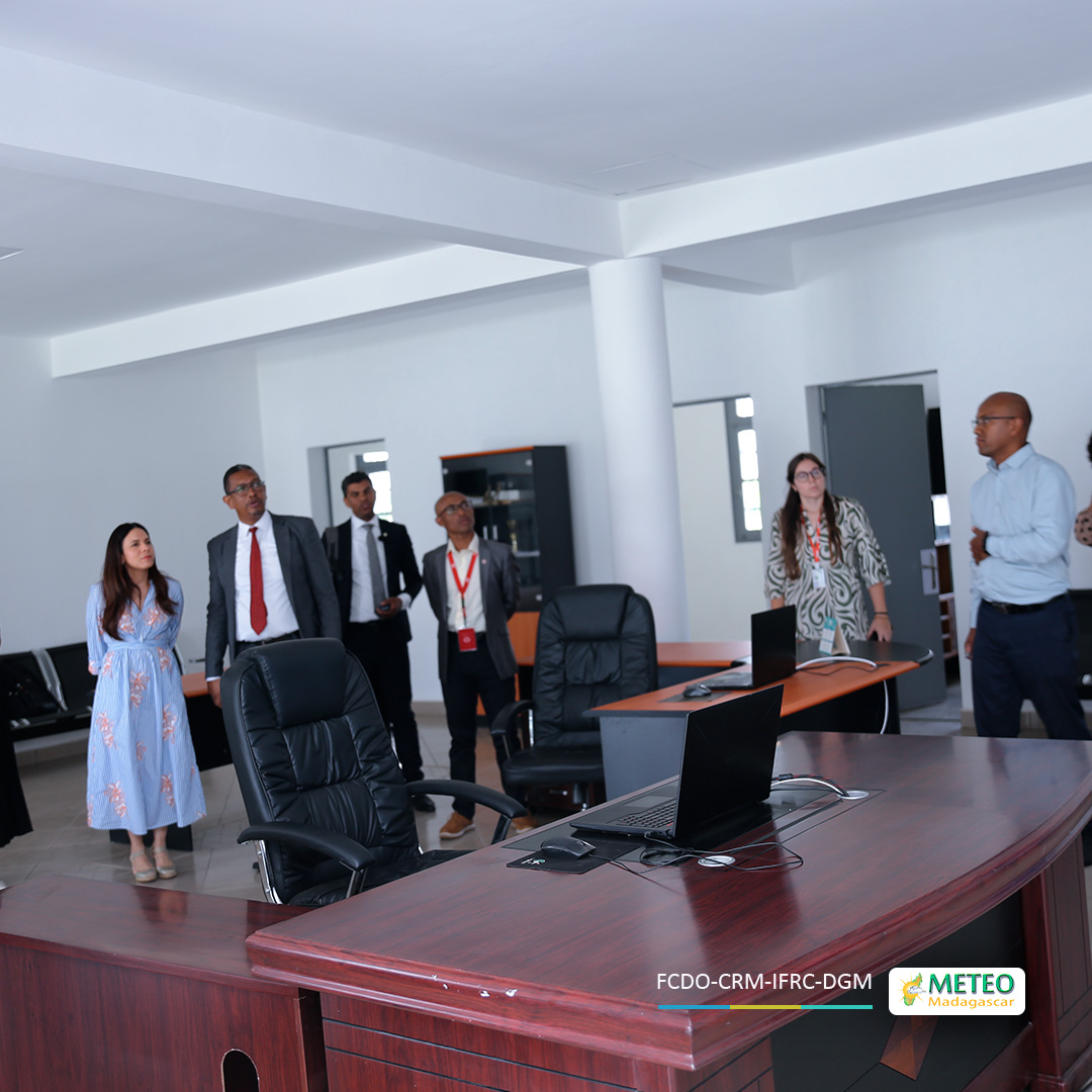 Visite du FCDO- Croix Rouge Malagasy-IFRC à la Direction Générale de la Météorologie | 08 Décembre 2025 Visite du FCDO- Croix Rouge Malagasy-IFRC à la Direction Générale de la Météorologie | 08 Décembre 2025