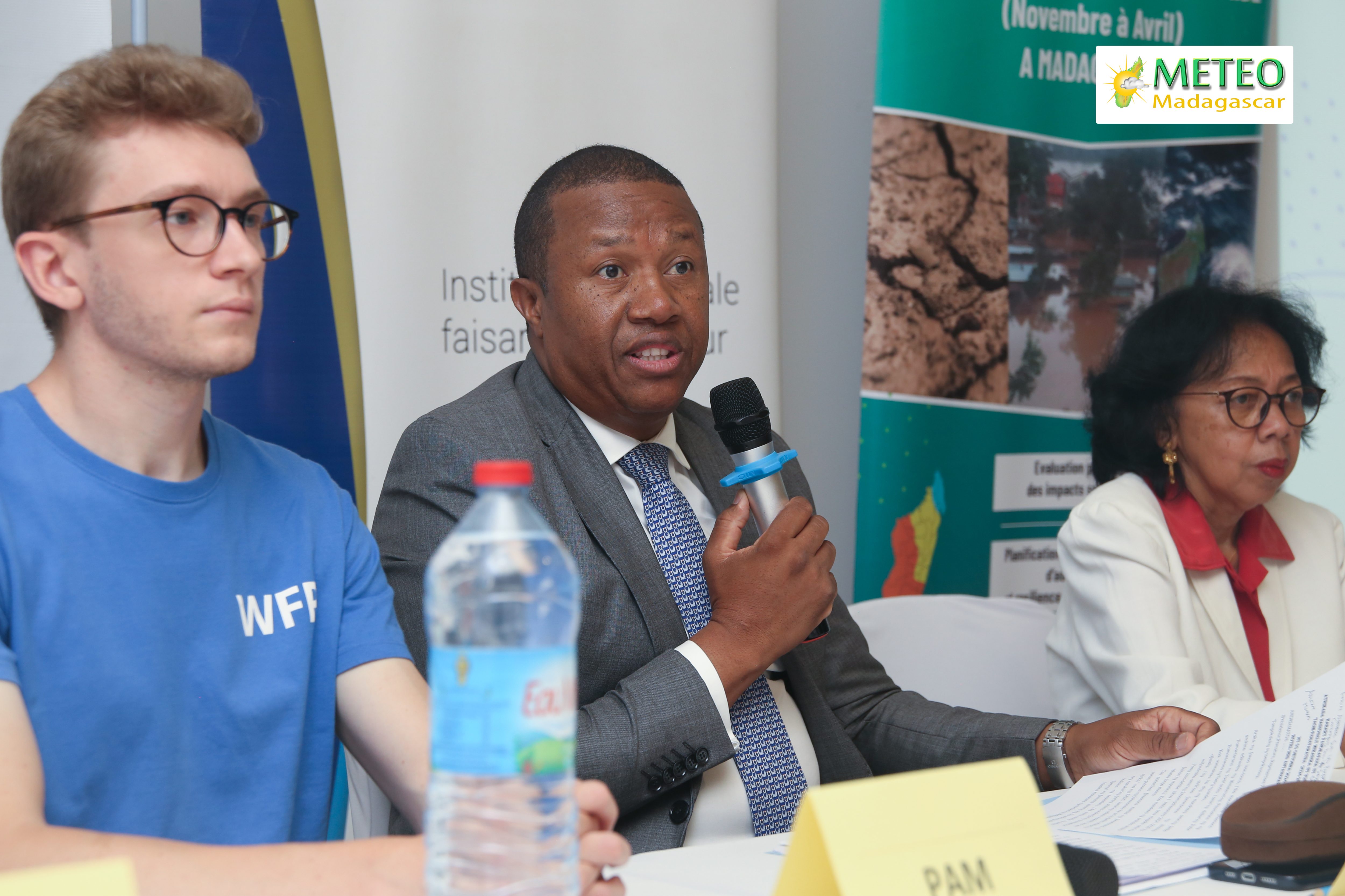 FORUM NATIONAL SUR LES PRESPECTIVES CLIMATIQUES POUR LA PROCHAINE SAISON CHAUDE, PLUVIEUSE ET CYCLONIQUE 2024/2025