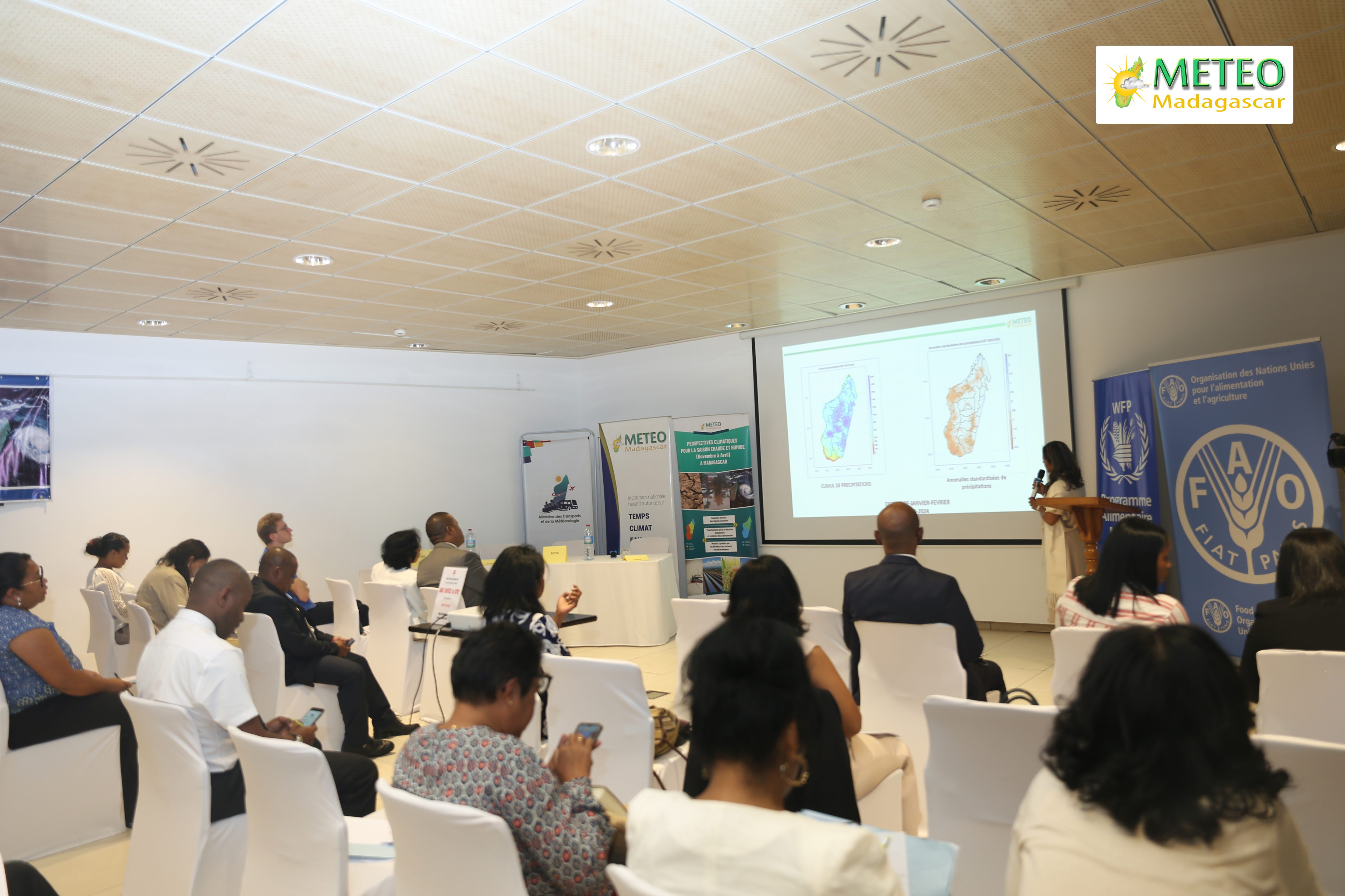 FORUM NATIONAL SUR LES PRESPECTIVES CLIMATIQUES POUR LA PROCHAINE SAISON CHAUDE, PLUVIEUSE ET CYCLONIQUE 2024/2025