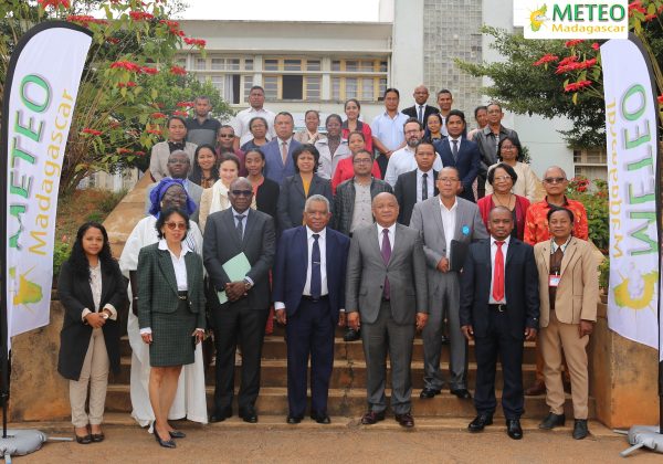25 mai 2023 | Atelier de lancement officiel de la publication sur les tendances climatiques observées et les futurs changements climatiques à Madagascar-2023