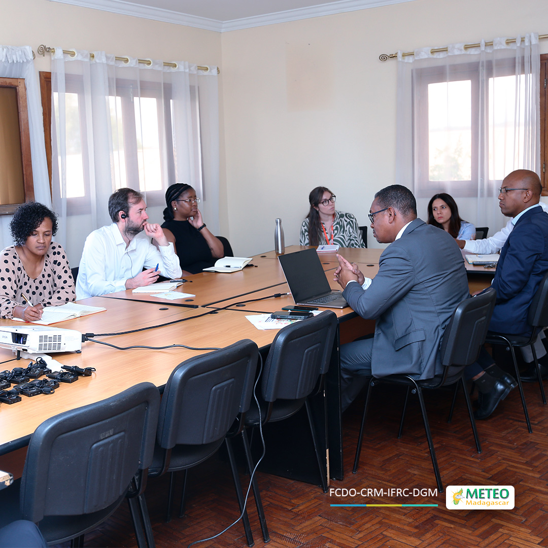 Visite du FCDO- Croix Rouge Malagasy-IFRC à la Direction Générale de la Météorologie | 08 Décembre 2025 Visite du FCDO- Croix Rouge Malagasy-IFRC à la Direction Générale de la Météorologie | 08 Décembre 2025